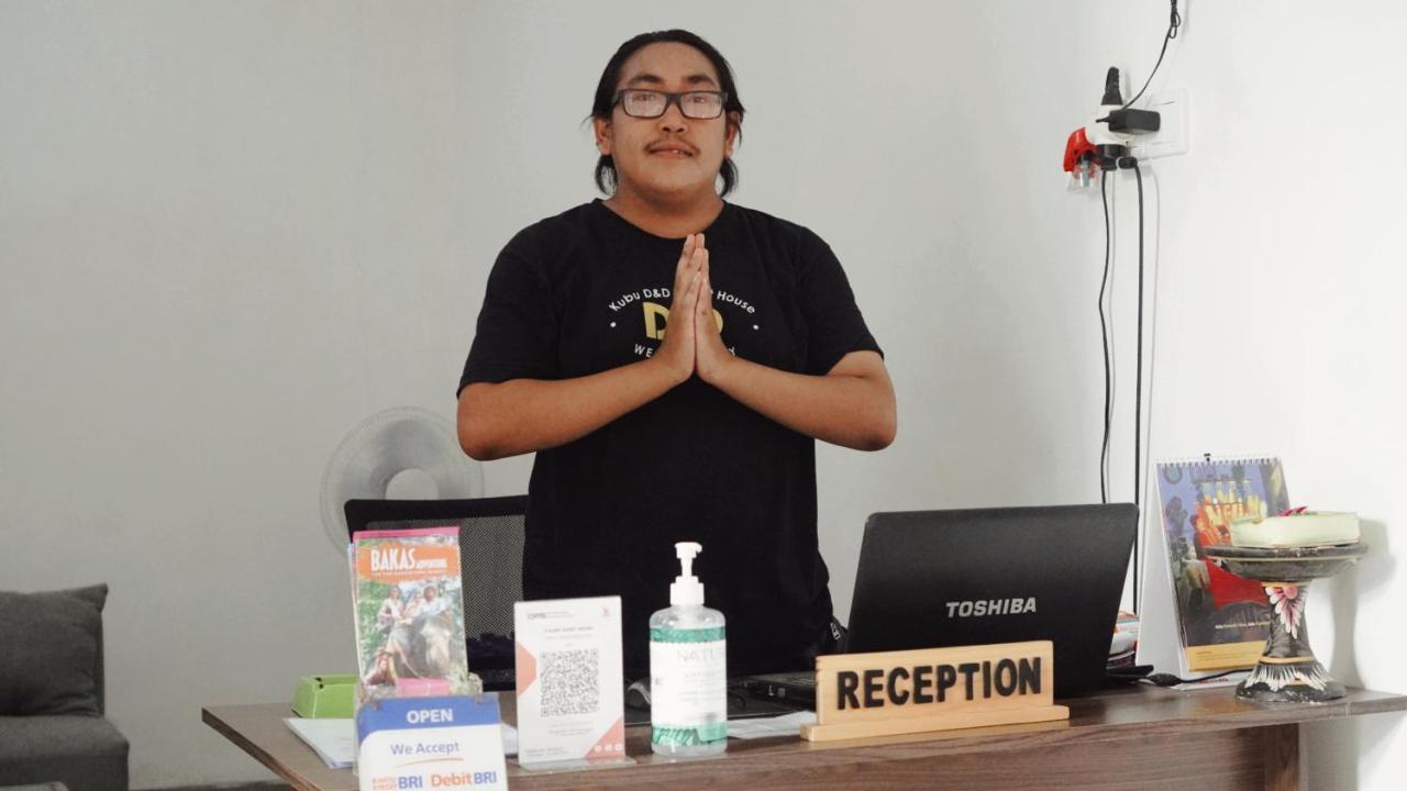 Bali Dd Homestay Seminyak Esterno foto